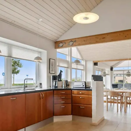 Feriehus Bright And Lovely Seaside